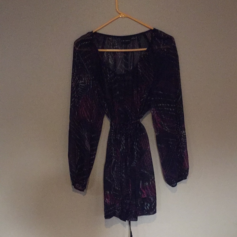 Shear flow blouse